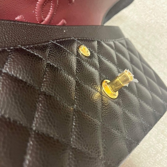 Chanel Small Classic Black Caviar Ghw - Picture 4 of 7